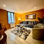 בית נופש Des Randonneurs, Jardin & Bbq Et Borne Ve ג'רארדמר