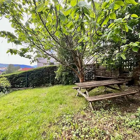 בית נופש Des Randonneurs, Jardin & Bbq Et Borne Ve ג'רארדמר