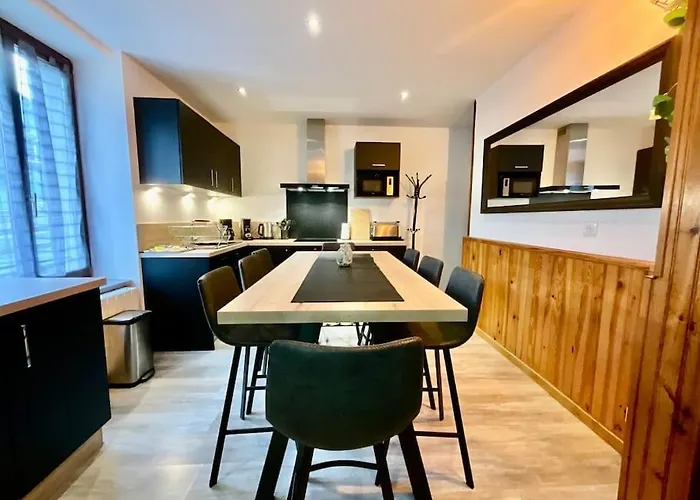 Des Randonneurs, Jardin & Bbq Et Borne Ve *